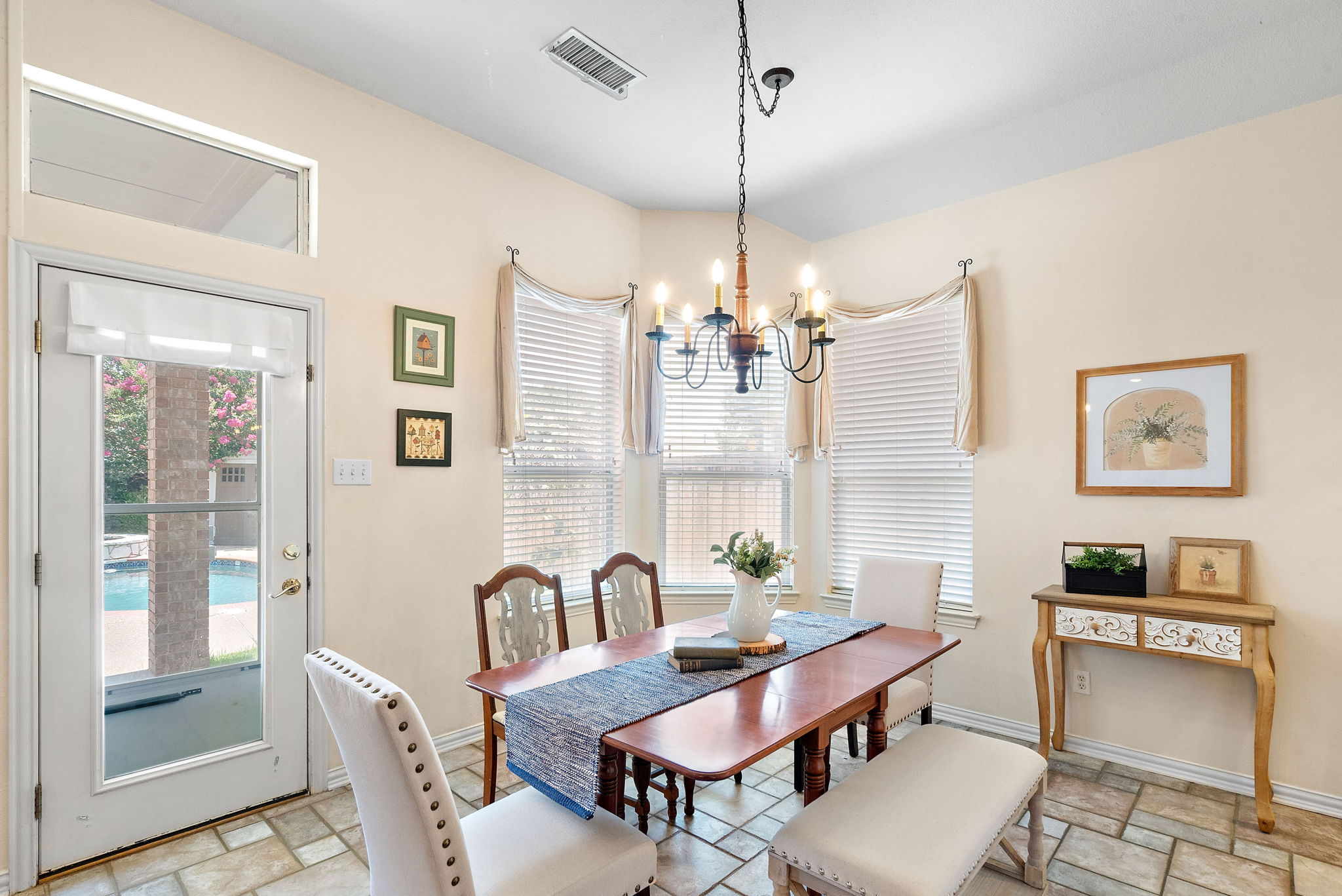 Lisa Rivard - Independent Realty | Fort Worth TX