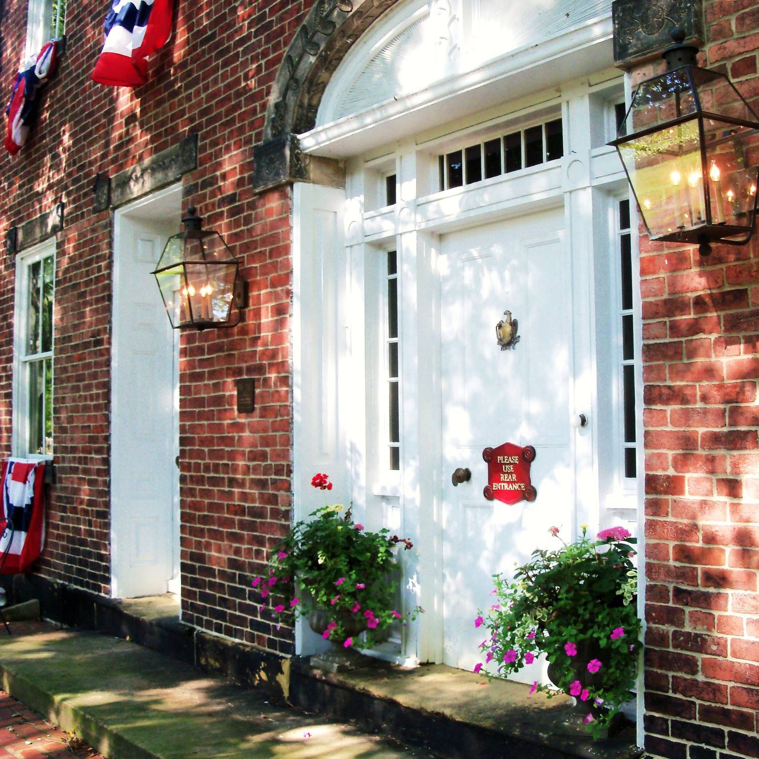 Spread Eagle Tavern & Inn... - Spread Eagle Tavern & Inn