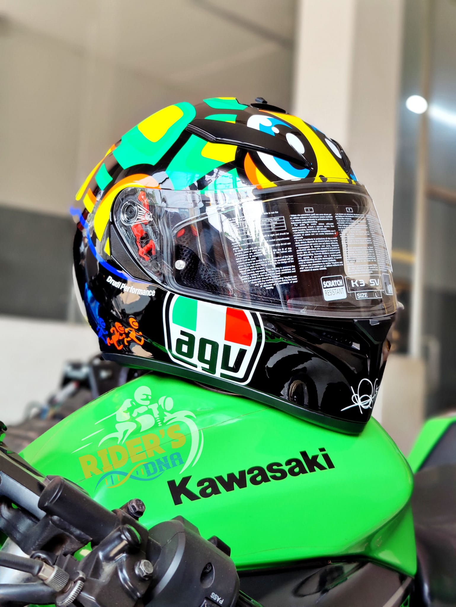 AGV K-3 SV Five Continents The AGV K-3 SV is an affordable
