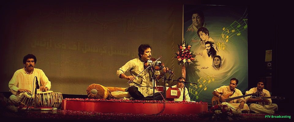 Ustad Raees Ahmed