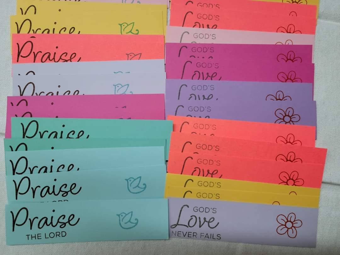 2 Curly Cues - New *♡*♡*♡*♡*♡ Petite notes ++++Faith...