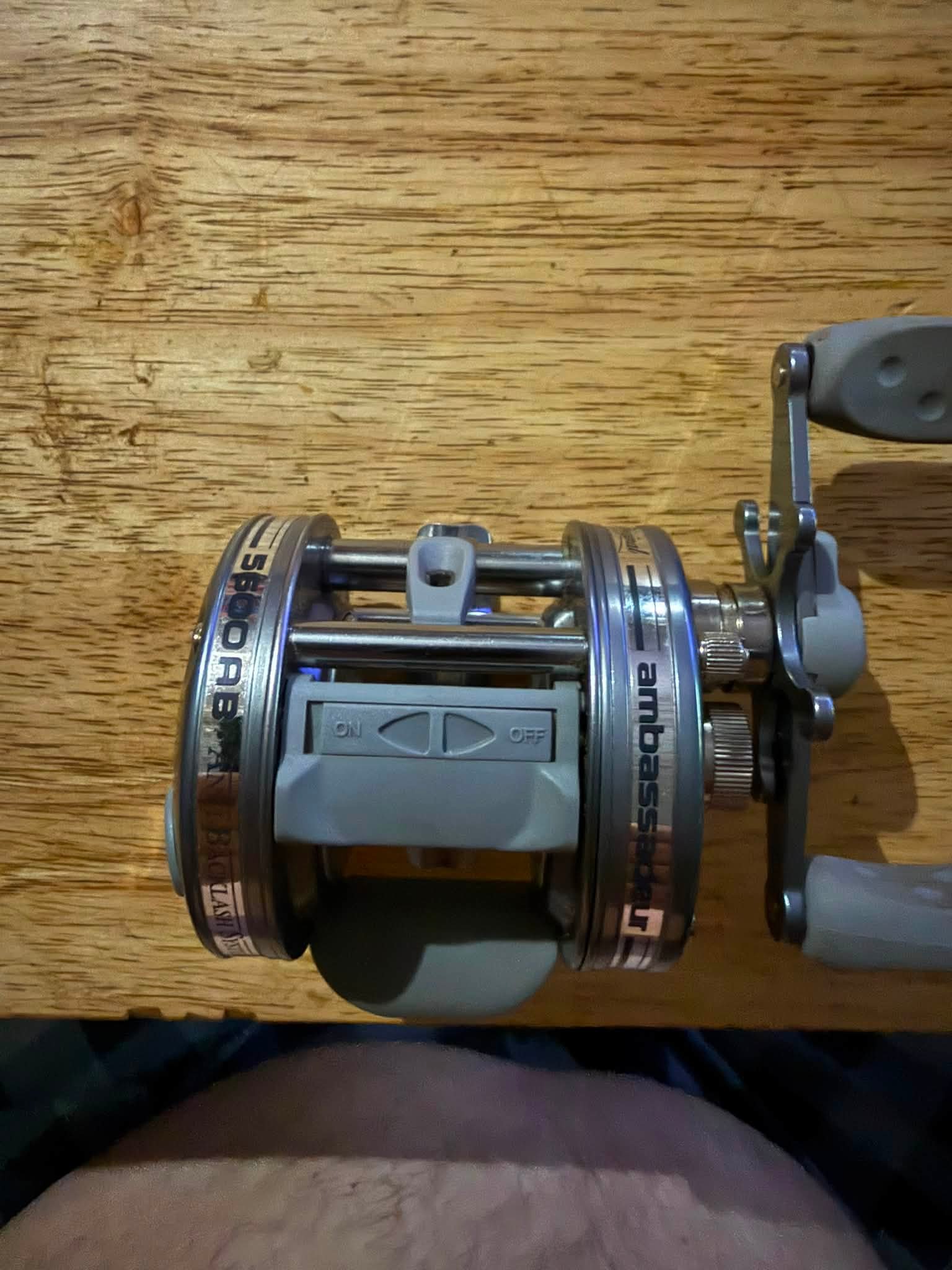 abu garcia ambassadeur 5600ab 5.3 1 AMBSX-5600 SX Reel - 5.3:1 - 230yd/14Lb (Ball/roller) How to use and maintain