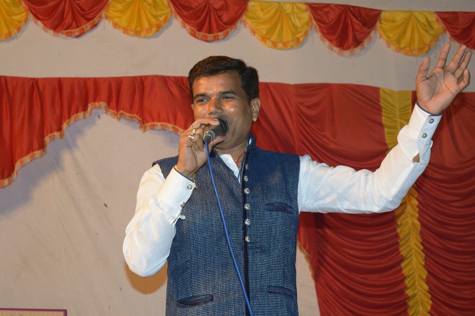 Singer Rajesh U Jain