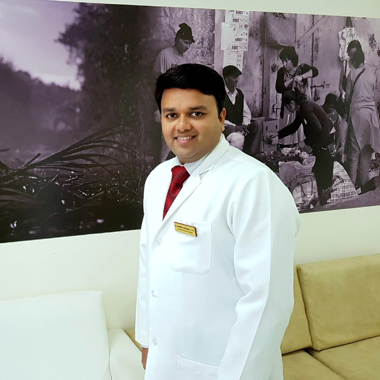 Dr Rameez Hussain - Le spécialiste de la rétine, Mauritius