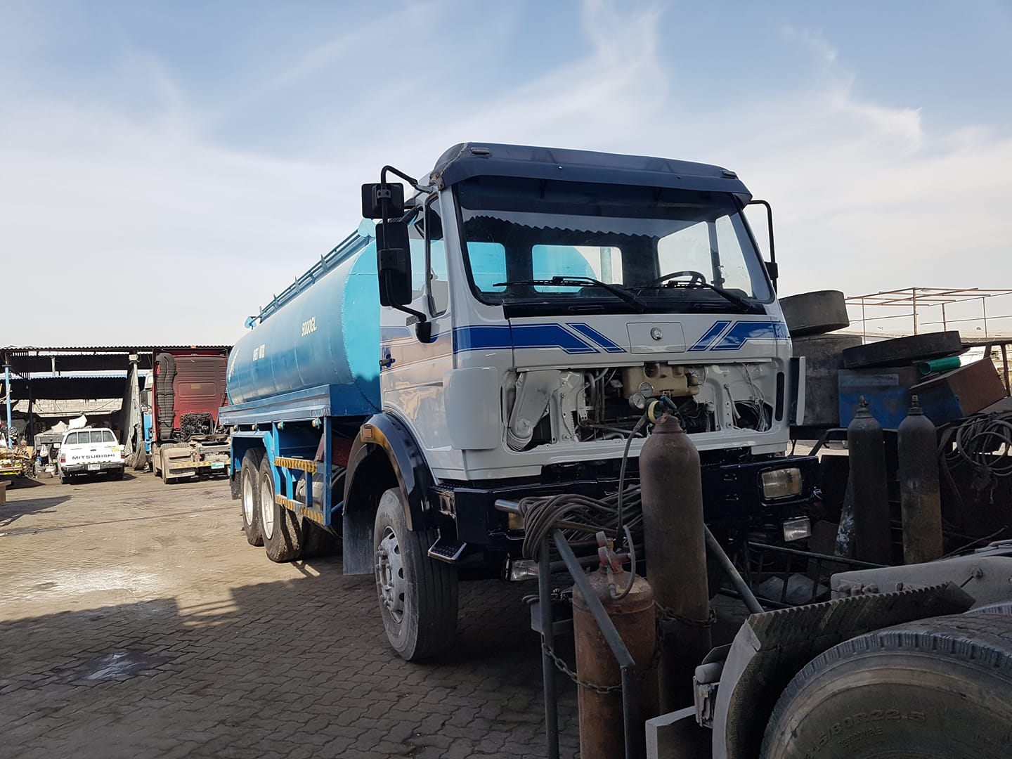 Al Mustafa auto repairing garage and fabrication | Dubai