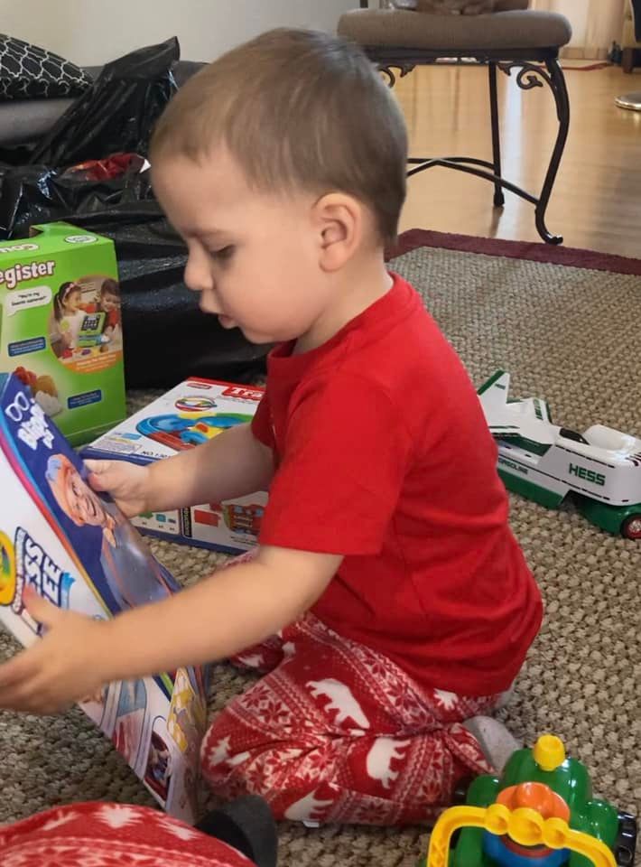 Blippi - Look at this homemade excavator! How cool! Little...