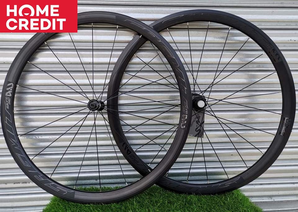 SAGMIT RACING PRO 4.0 WHEELSET... - GoodBoys Bike Shop