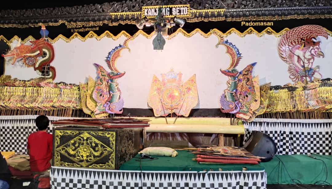 Fusion Wayang Kulit - Traditional Wayang Kulit Characters of Malaysia ...