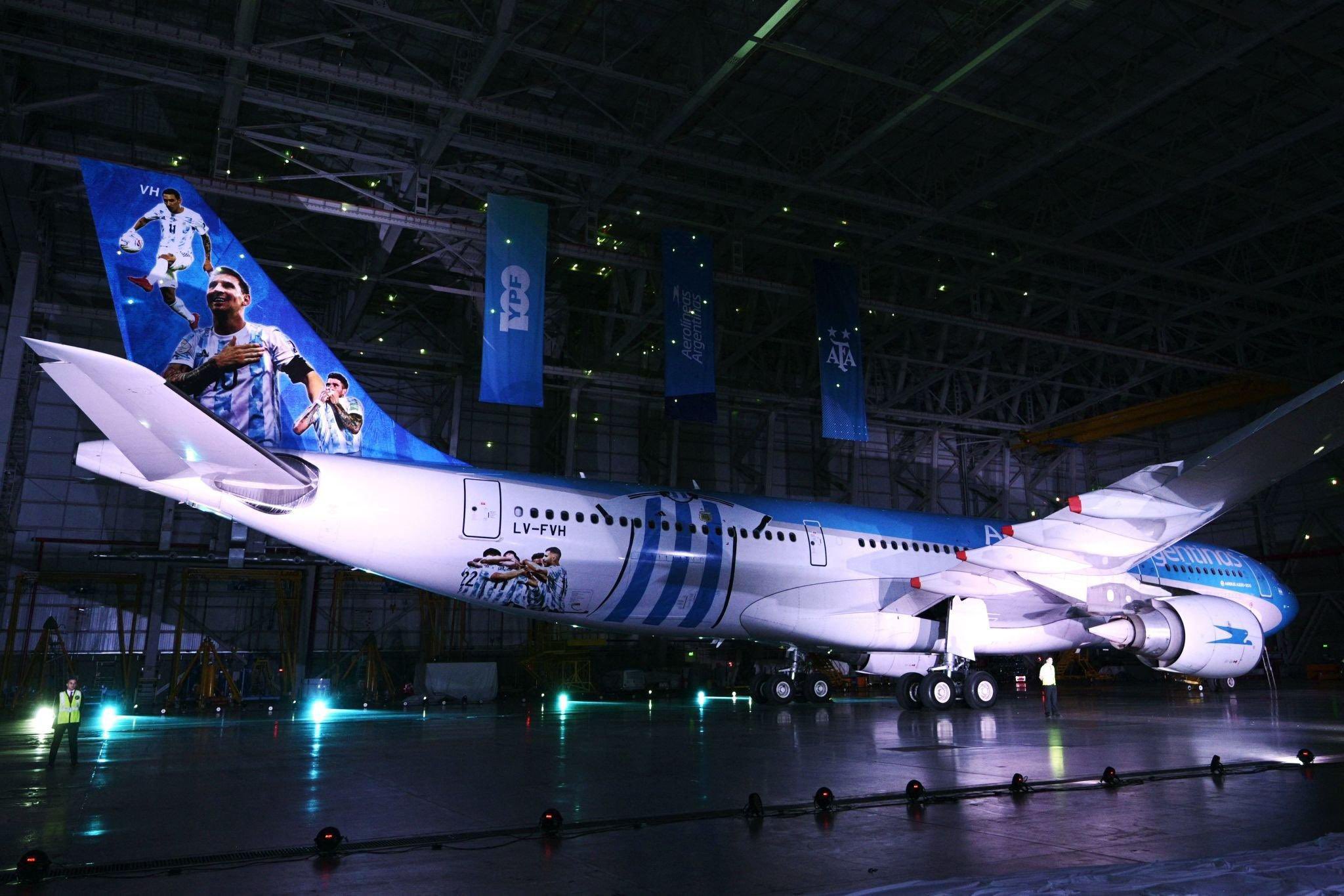 Aerolíneas Argentinas Airbus A330-200 - Selección de Argentina - LV-FVH