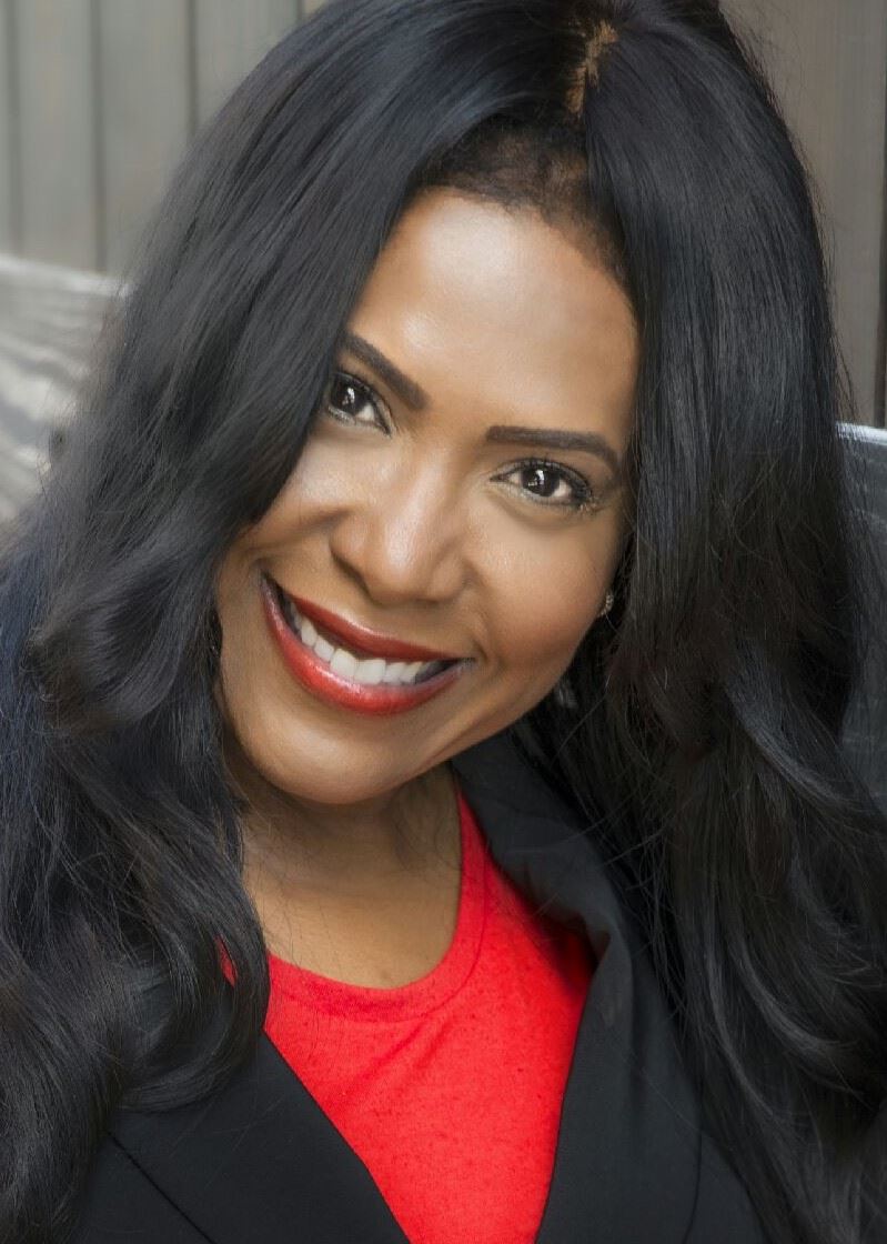 The Lisa Mack Team