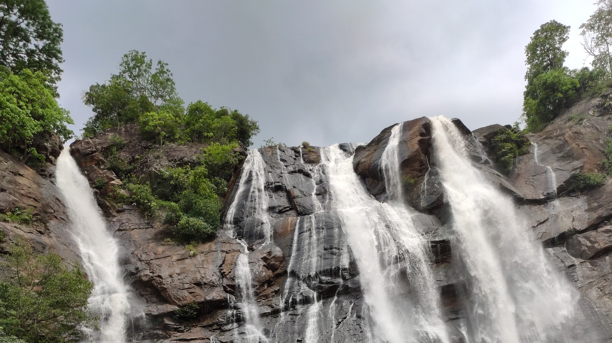 Waterfalls in Sri Lanka - Pitawala Pathana Ella Fall No 1 – පිටවල පතන ...