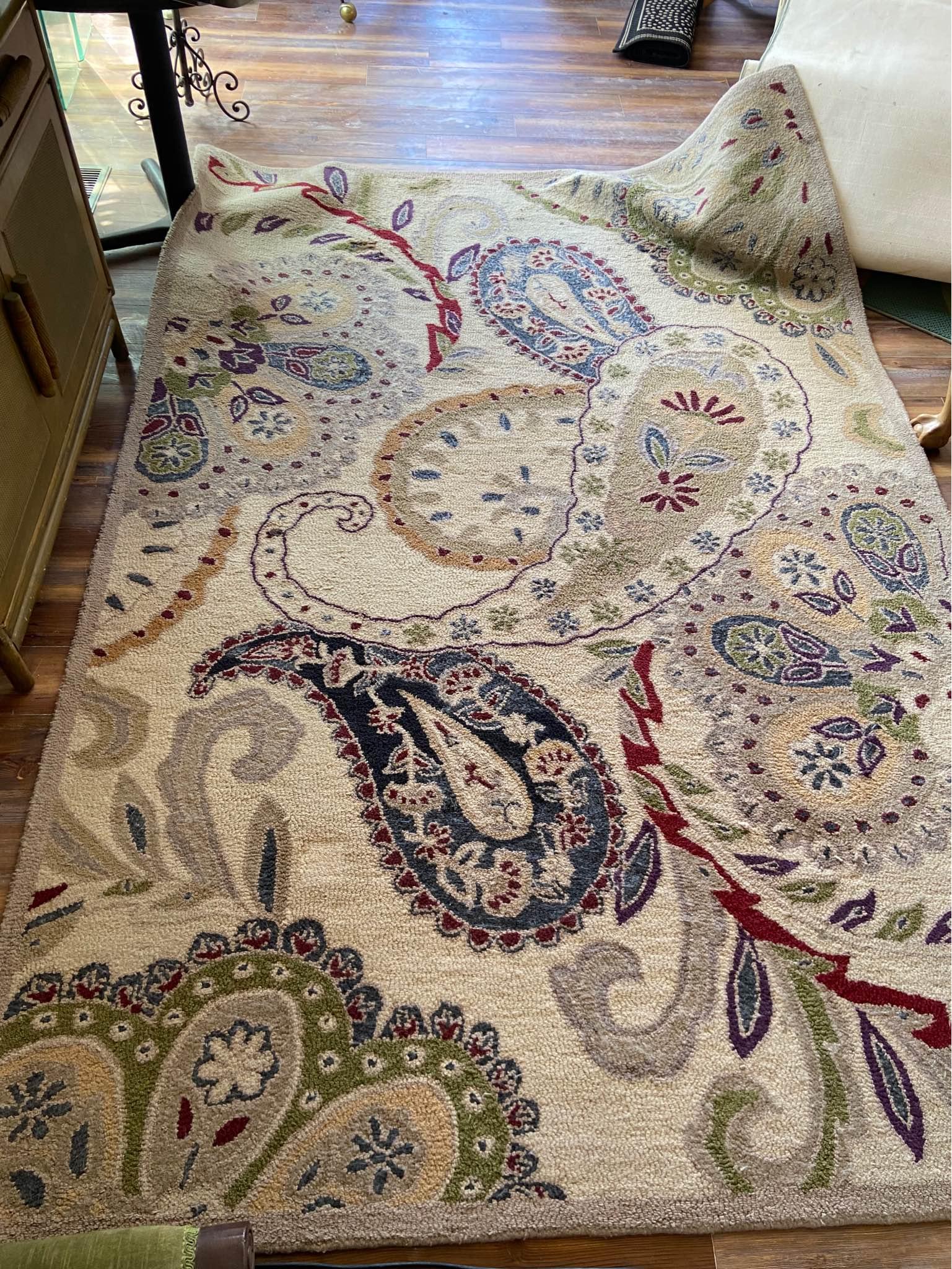 Beautiful Hand Tufted Pasily Design Rug Wool Carpet area rug made in