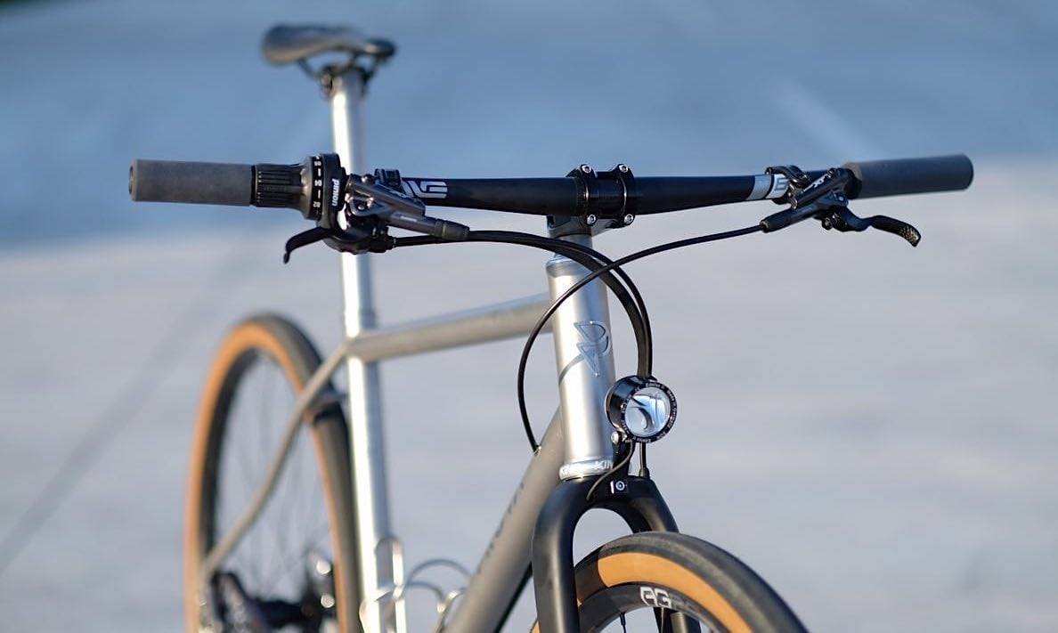 tourensattel mountainbike INION Fahrradsattel Fahrrad Bike Sattel Gel Fahrradsitz Radsattel Sättel City Trekking Rennrad Herren Damen jurfahr What Makes the East ICE Farbe:dino glossy