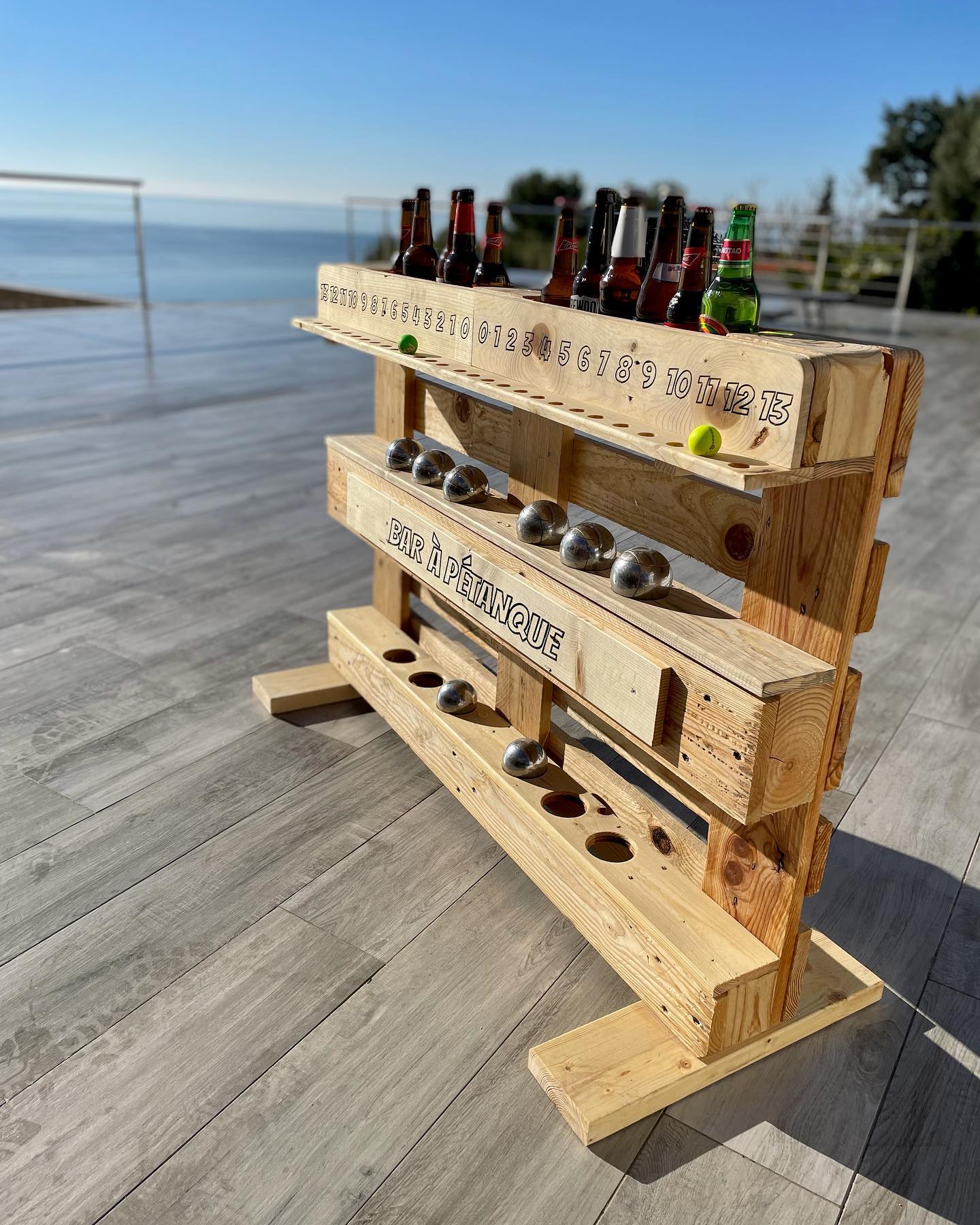 Palette Works - Le bar à pétanque le fameux … A consommer...