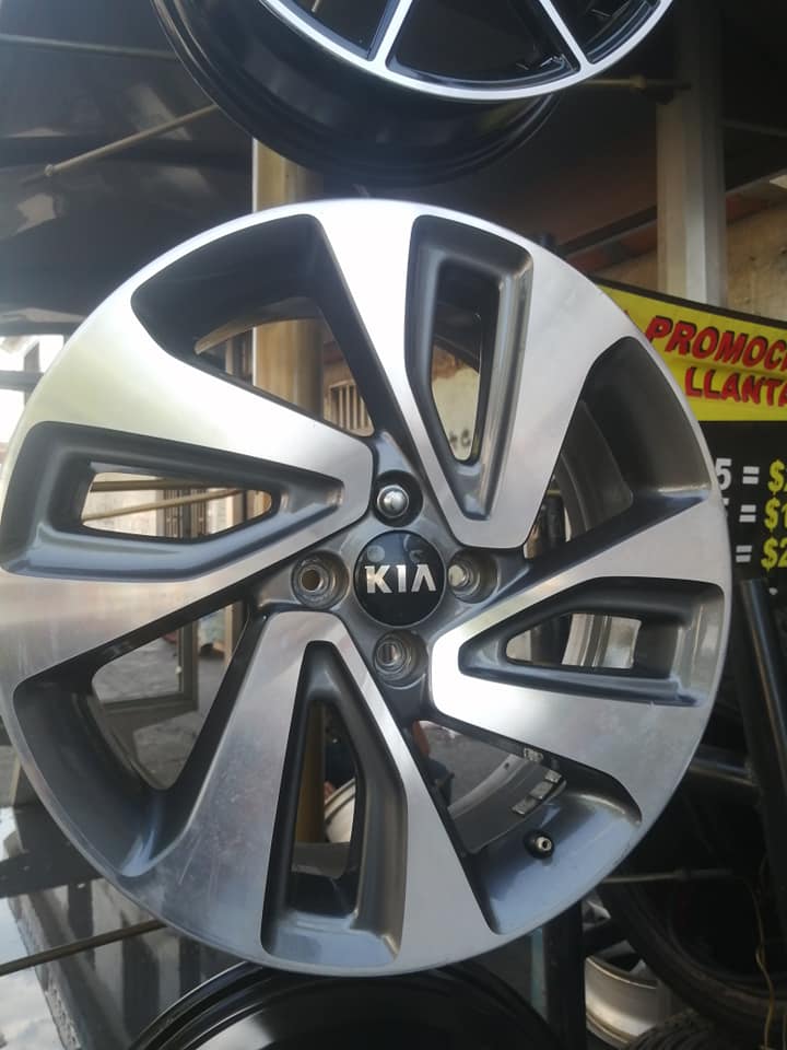 Rines 17 originales contramarcados de Kia río space u otros - Car ...