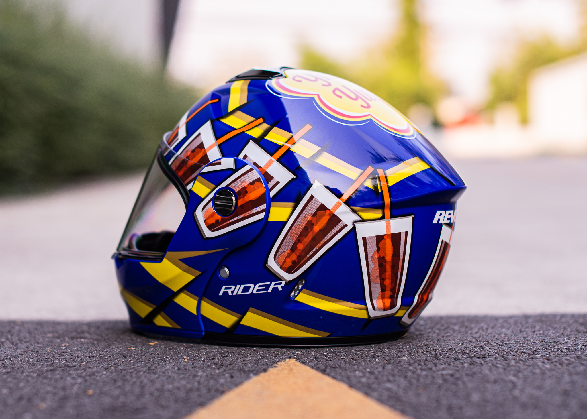 สอบถามผู้รู้ครับว่า RIDER REVO... - RIDER Helmets FB Page | Facebook
