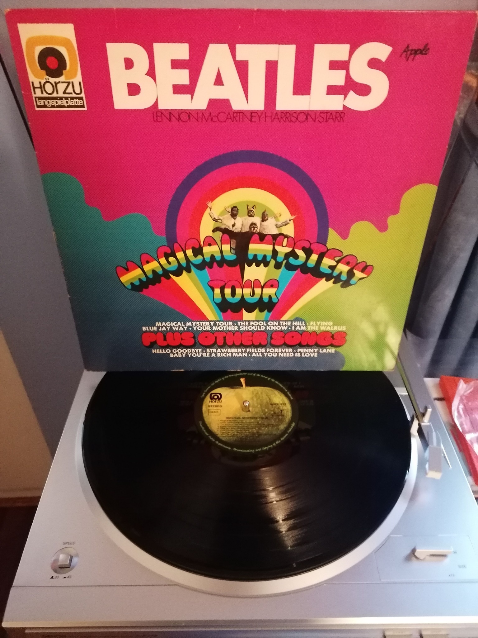 The Beatles. Magical Mystery Tour. German Horzu copy.
