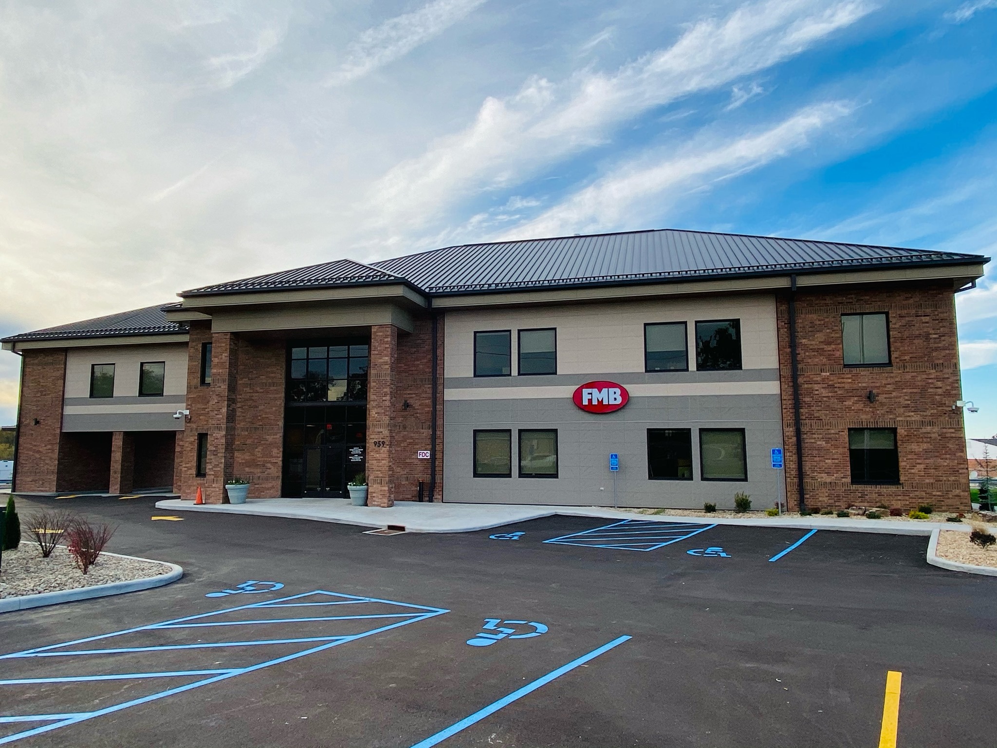 Farmers & Merchants Bank | Saint Clair MO