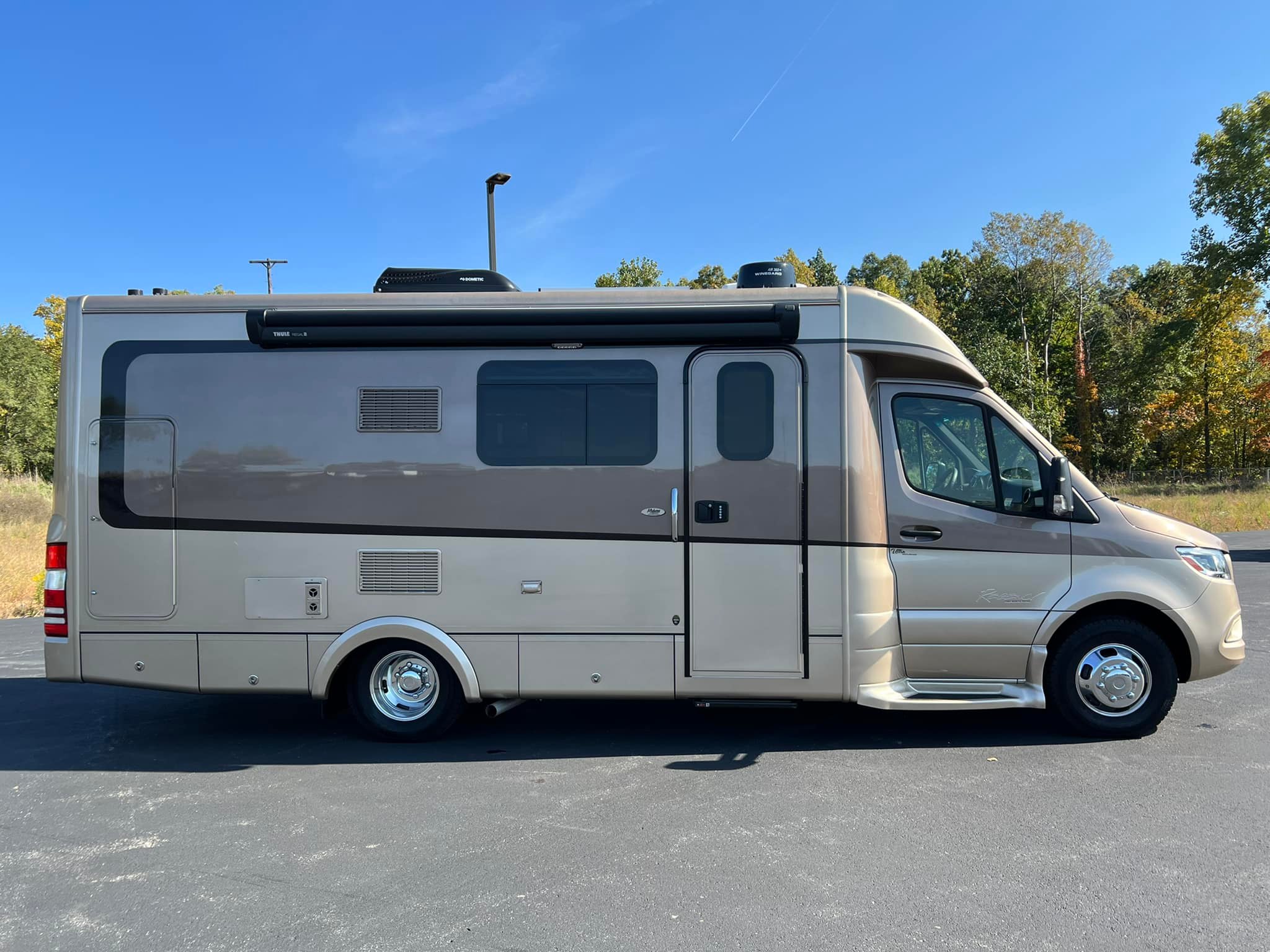 Beautiful 2021 Regency RV Ultra... - Midway RV Center