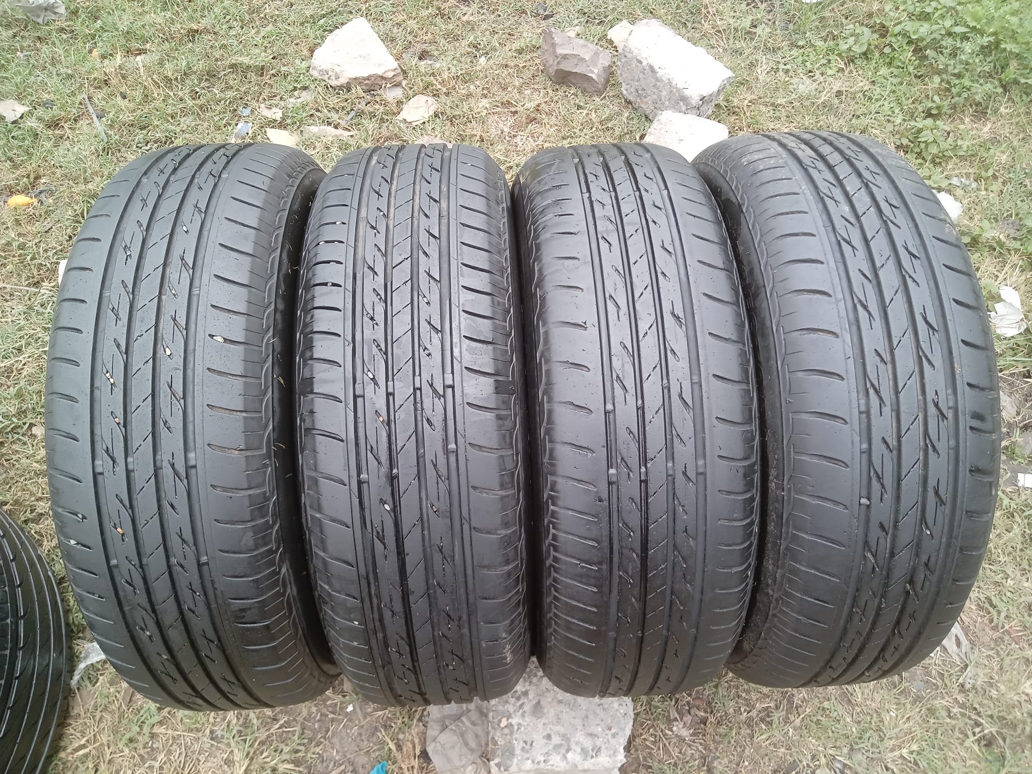 Bridgestone Tyres 265/65R17 | Used - Good | BND200.00 | Bandar 