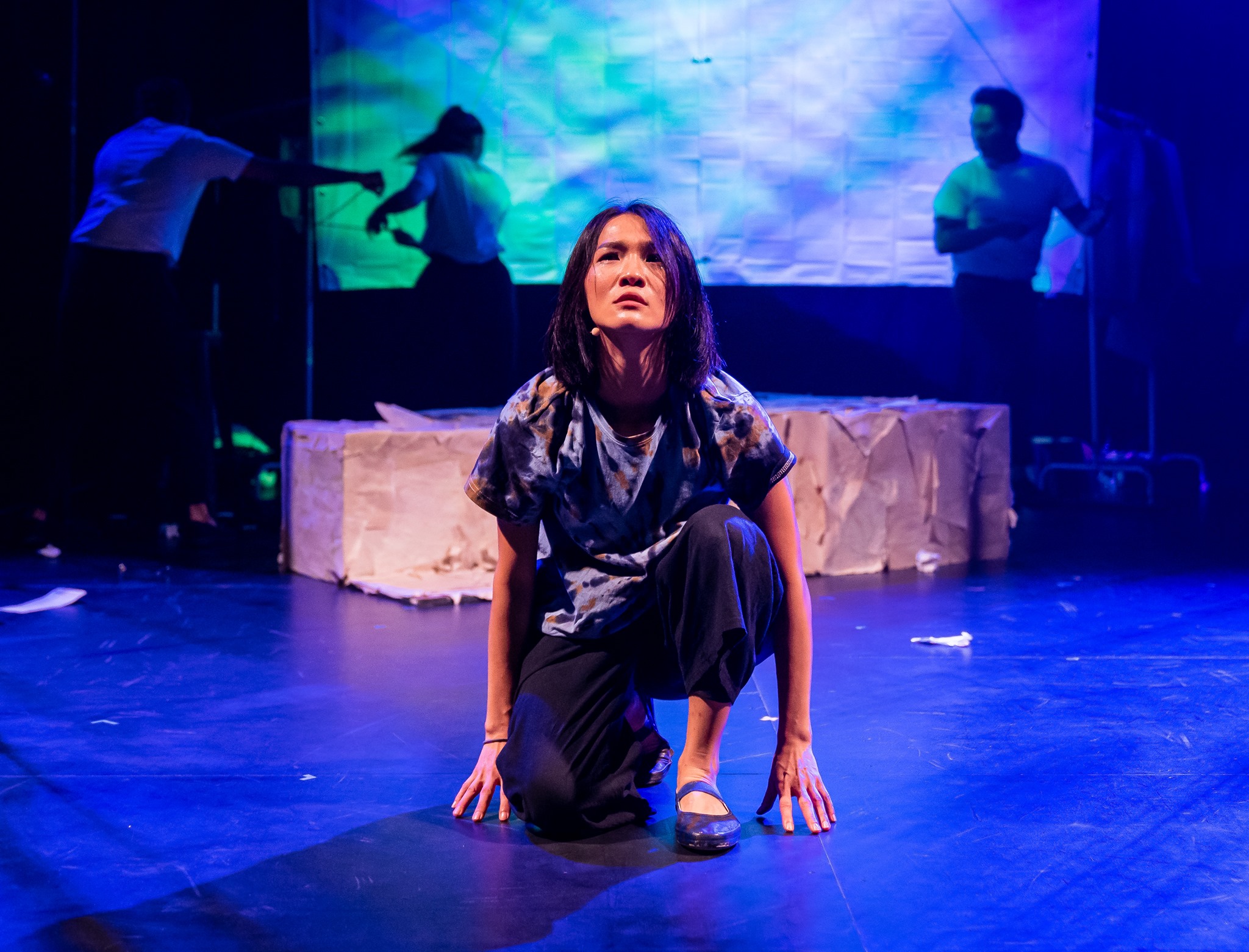 Toy - 🎭 As 𝐓𝐡𝐞 𝐓𝐢𝐦𝐞 𝐌𝐚𝐜𝐡𝐢𝐧𝐞 whirrs into opening tonight, can Jan find ...