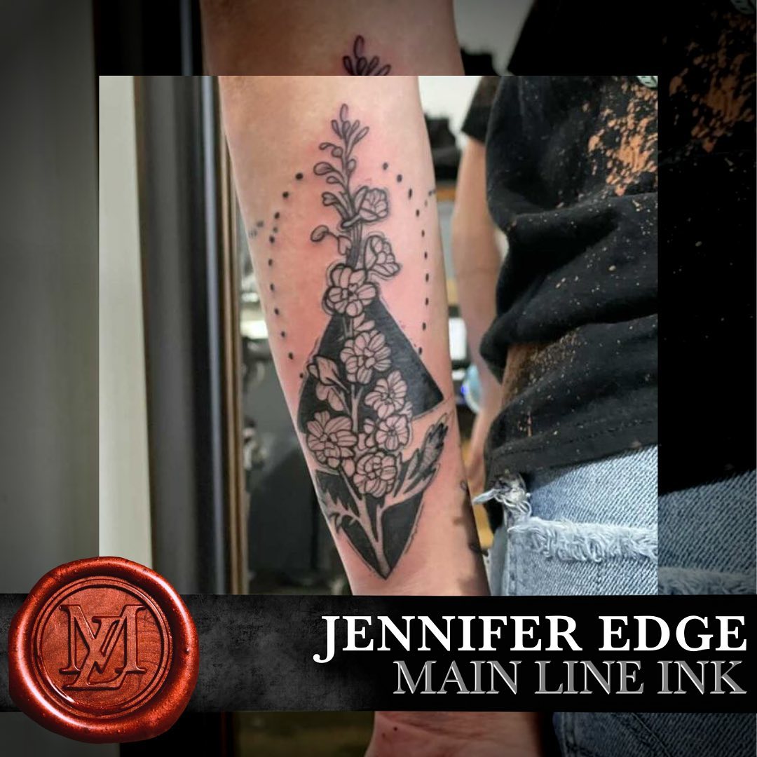 Main Line Ink - Lots of hearts for this floral piece by...