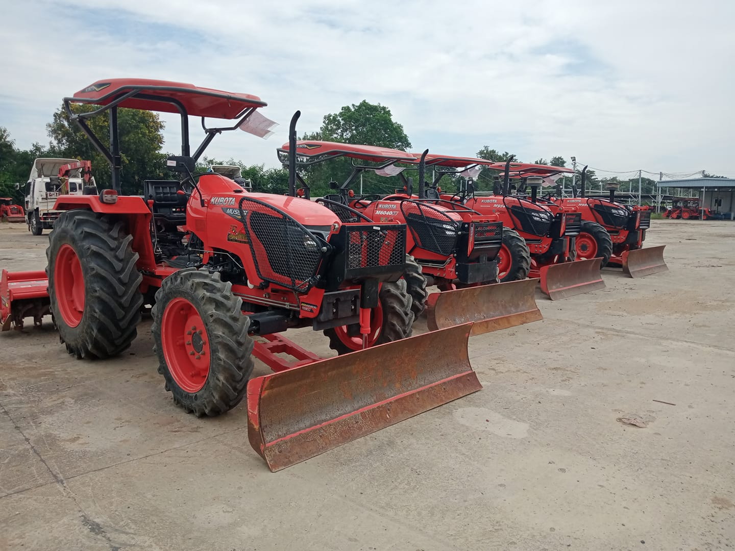 Used Chaiyo Tractor Trading Thailand