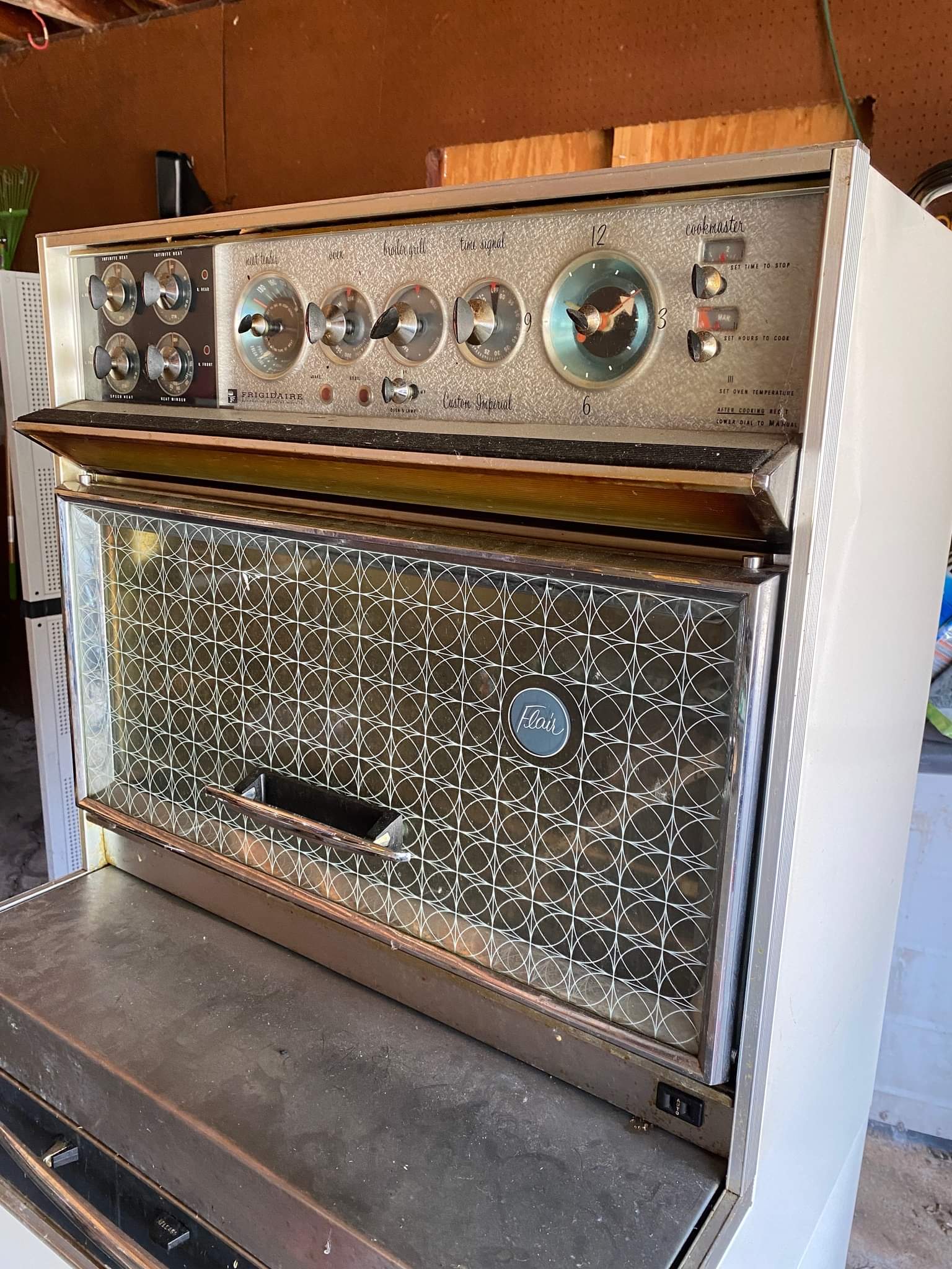 Vintage Frigidaire Flair 30” Single Oven Model Range Stove White 1960s ...