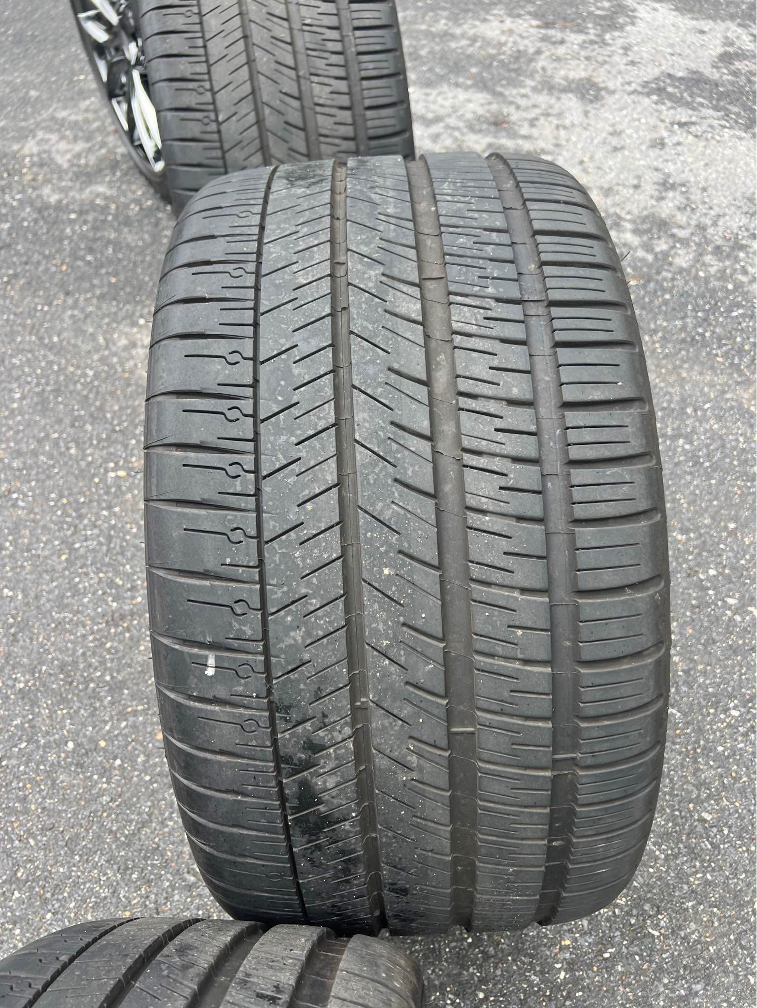 Corvette C8 Stingray Forgeline F1 Black Ice wheels with Michelin All ...