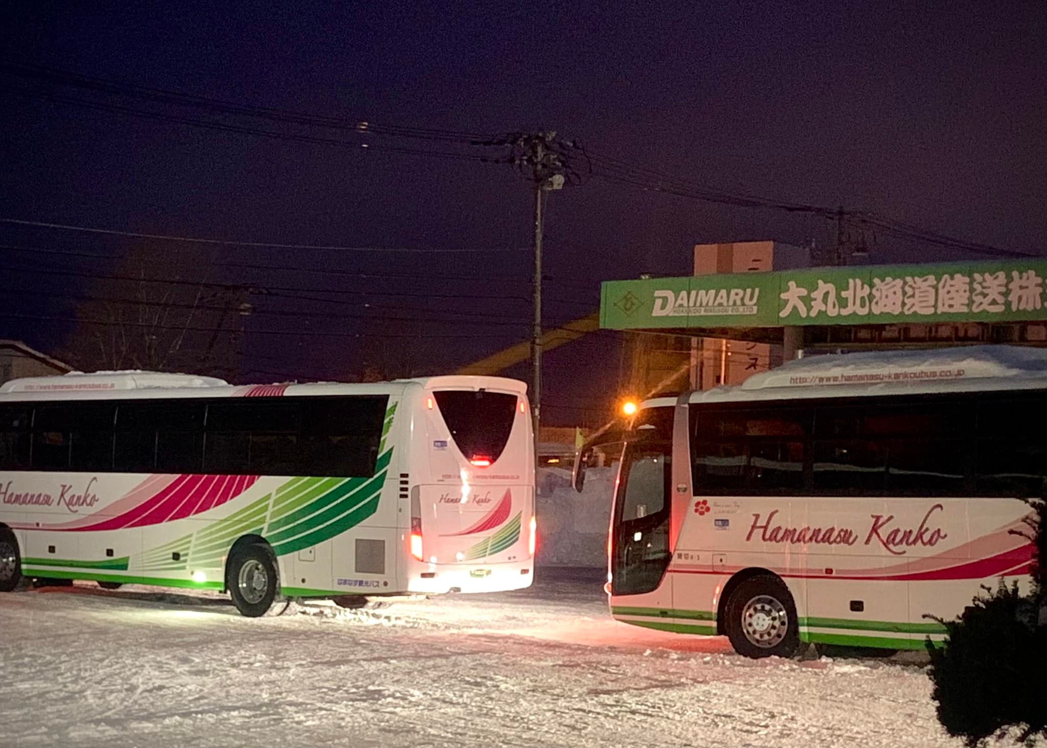 はまなす観光バス株式会社 - 2月に入ってもまだ夜が明けるのが遅く6時 