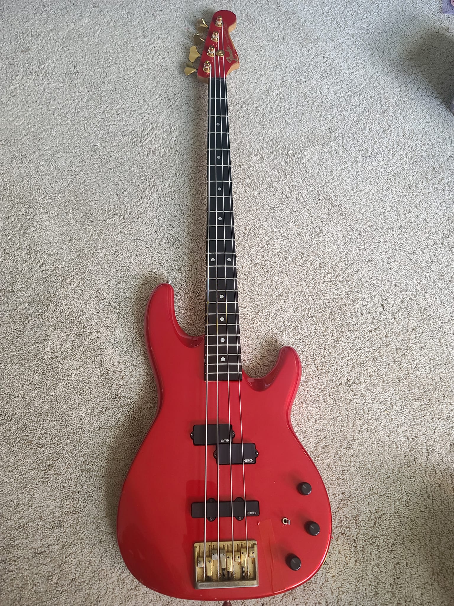 ギター Killer KG-Standard EMG BLACK PARTS ED Killer KG-Exploder SE