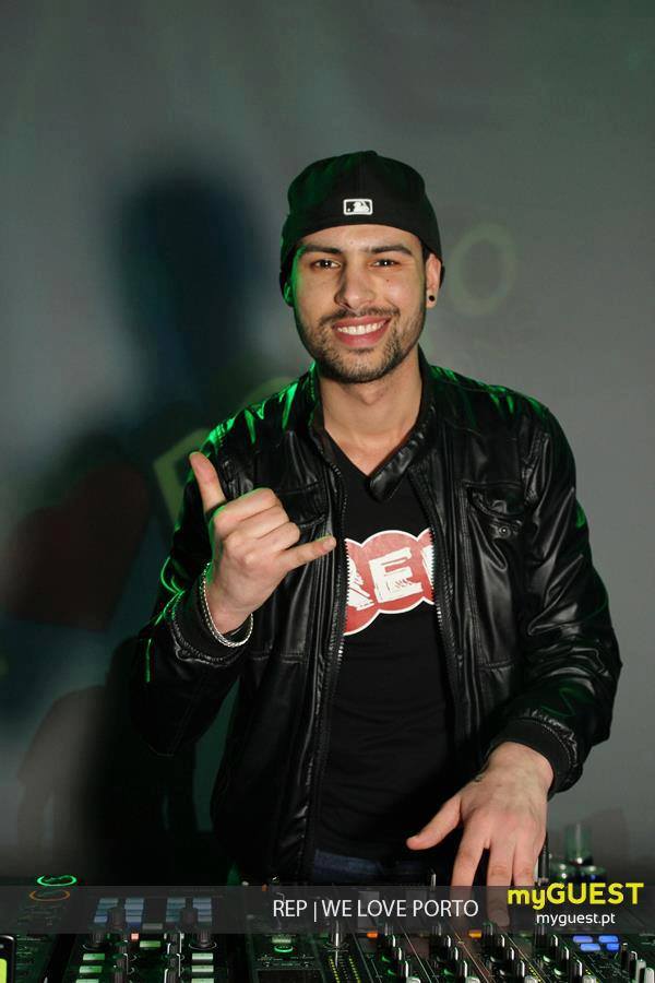 Dj Peter Simons
