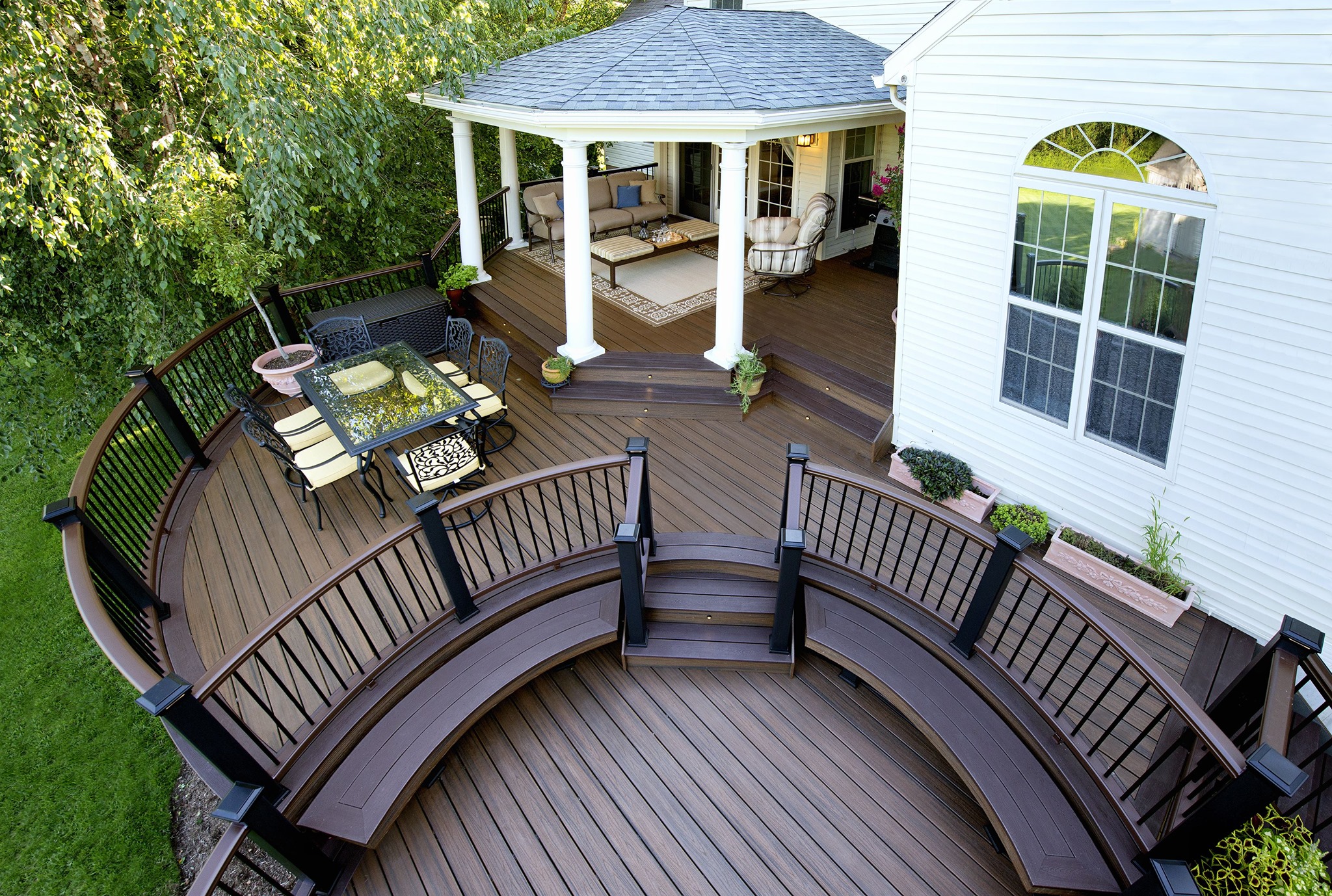 Waynesville Deck Builders | Tampa FL