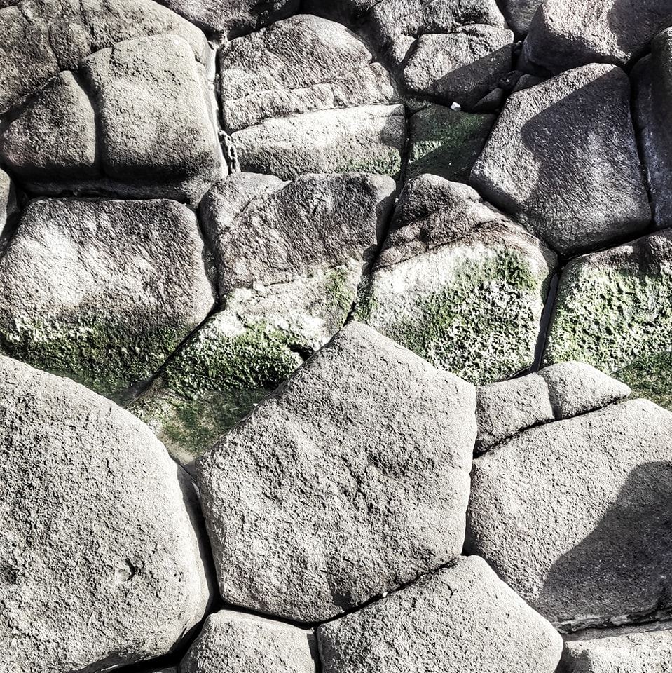 Basalti colonnari di Aci... - Basalti colonnari di Aci Trezza
