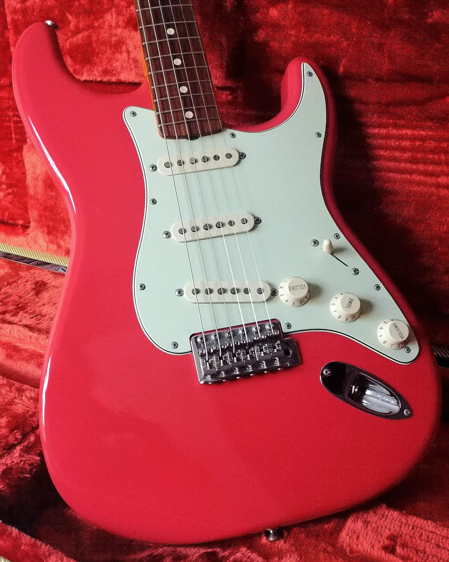 Fender ST62-TX '62 Reissue Stratocaster in Fiesta Red
