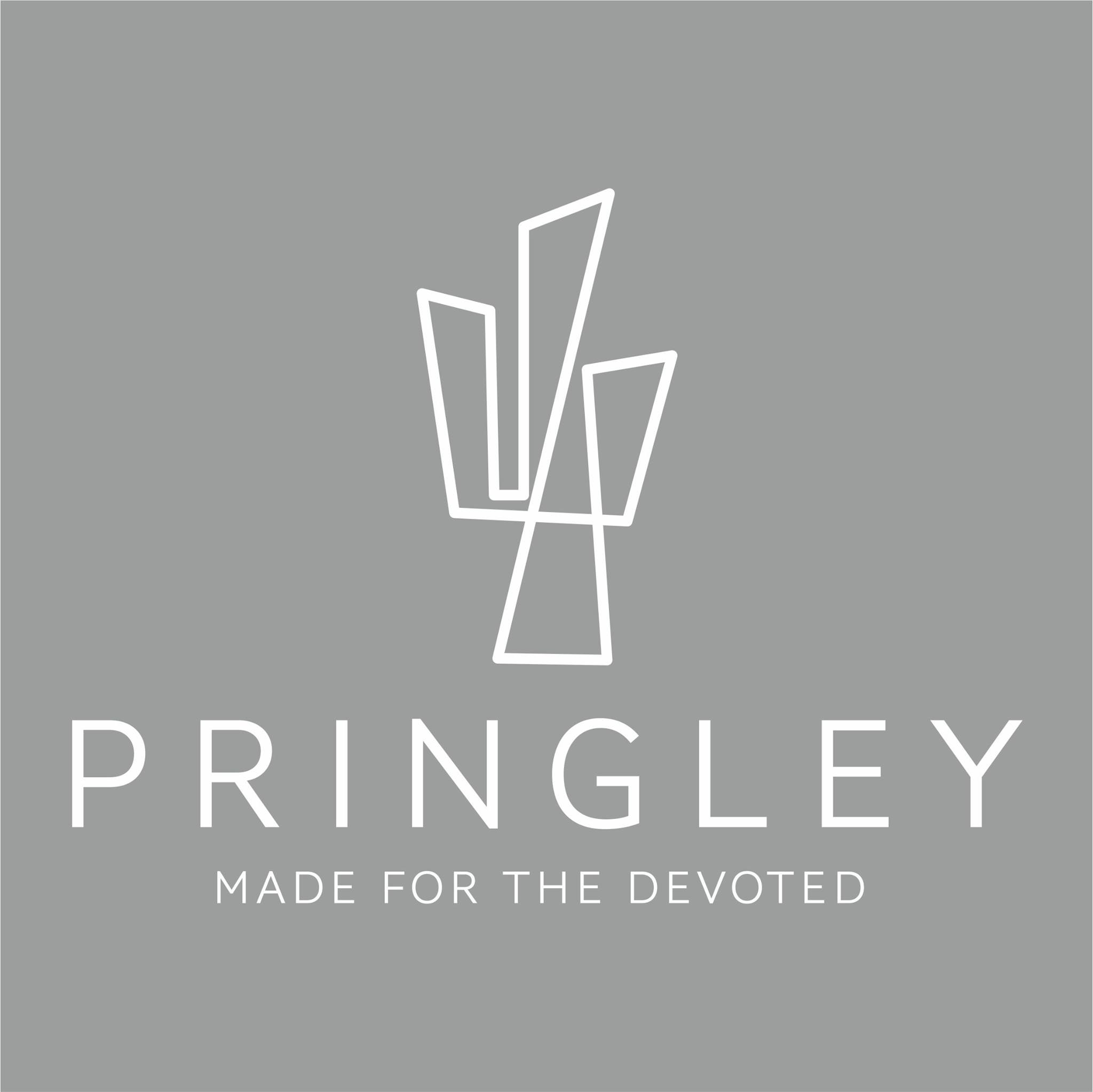 PRINGLEY - Singer Myronas Stratis breaks stereotypes and proves ...