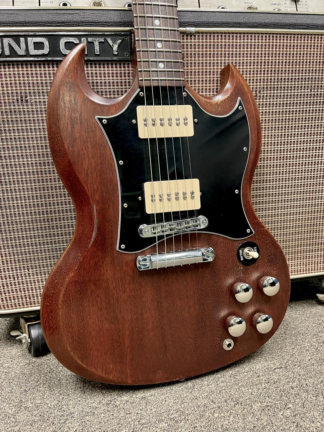 heerby SG ブラウン　ジャンク　改造 2004 SG Special Faded, previous owner waxed it with bee wax for a