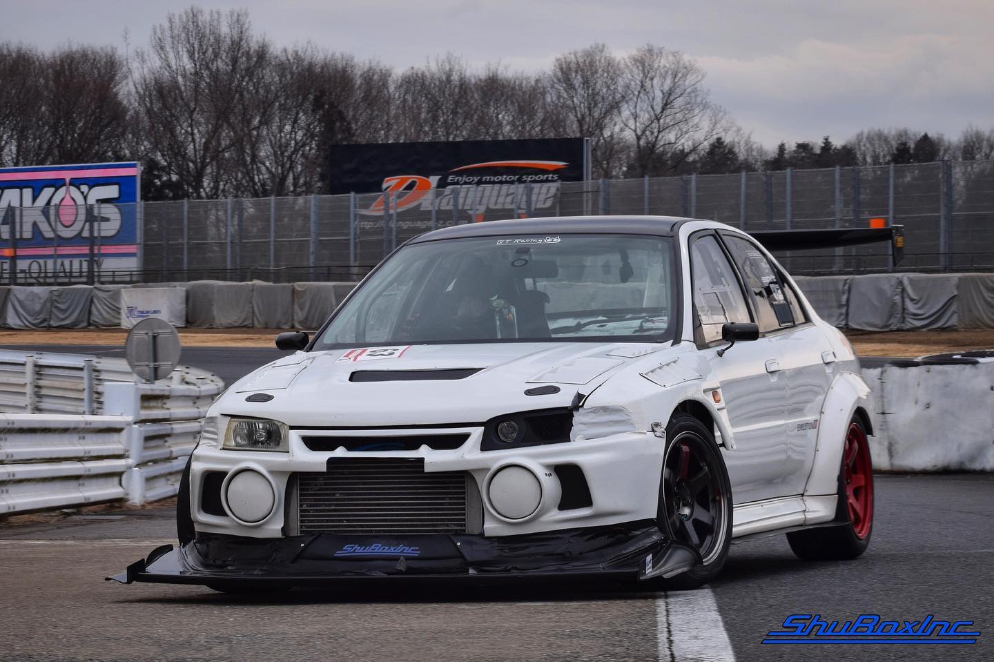 The ARVOU S2000. Best time of 53.887 on 295/35/18 A050s at Tsukuba