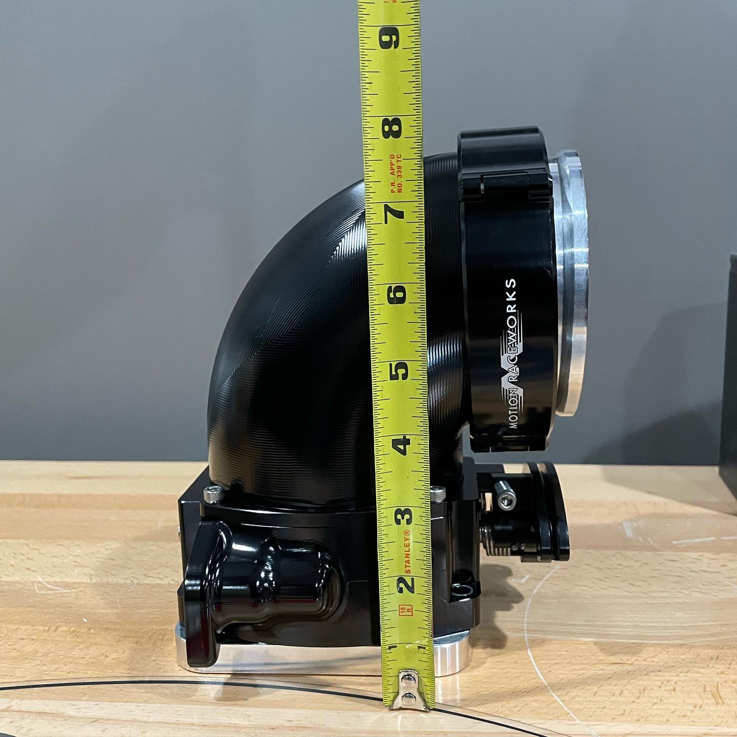 Motion Raceworks - Even with a bolt pattern adapter the Motion Icon 92/ ...