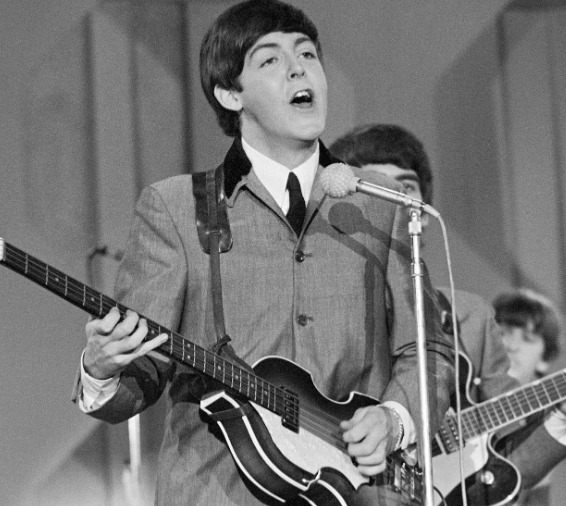 Paul McCartney records 