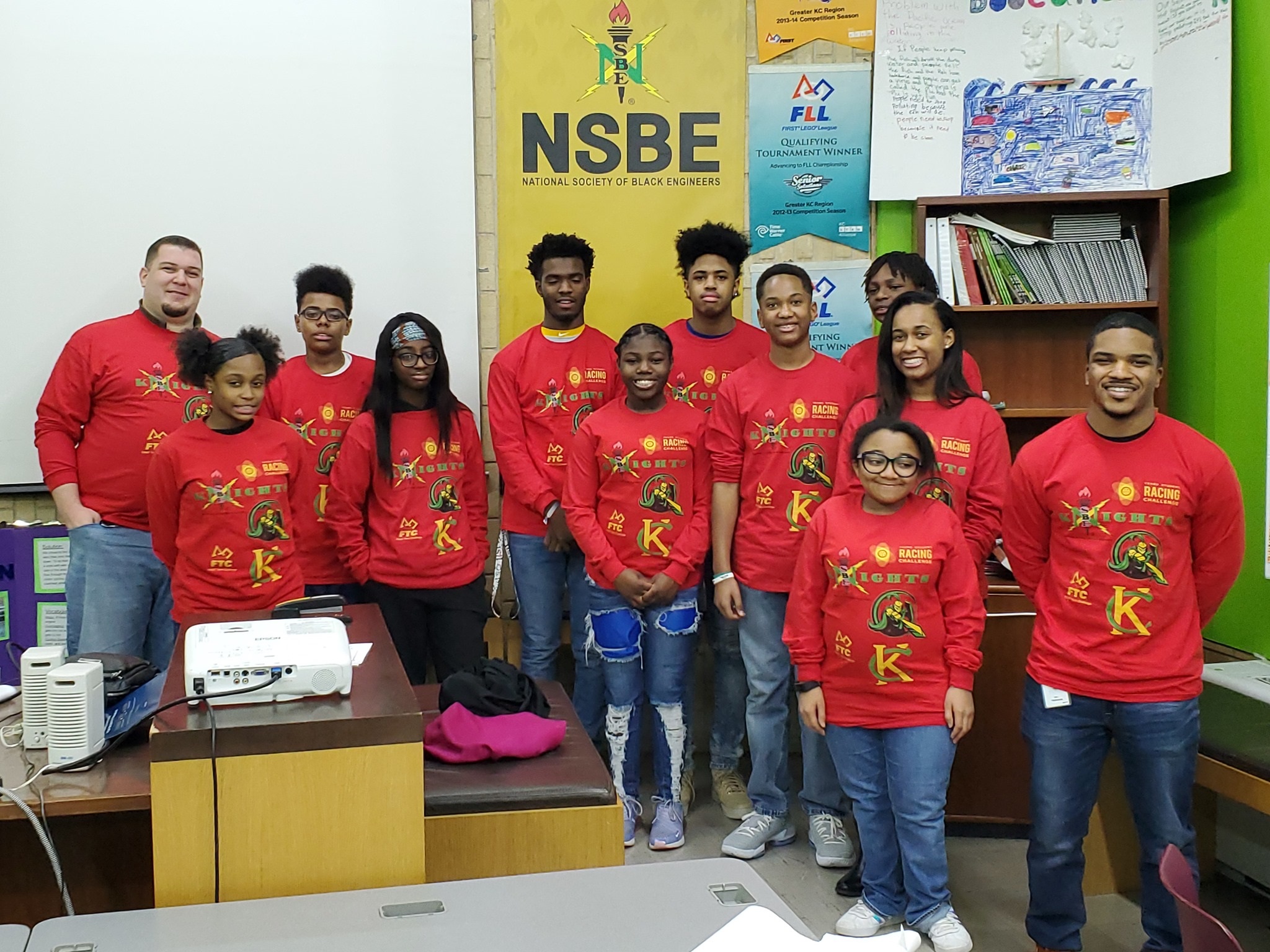 NSBE... - NSBE SuperNovaz Ten80 Middle School Racing Team