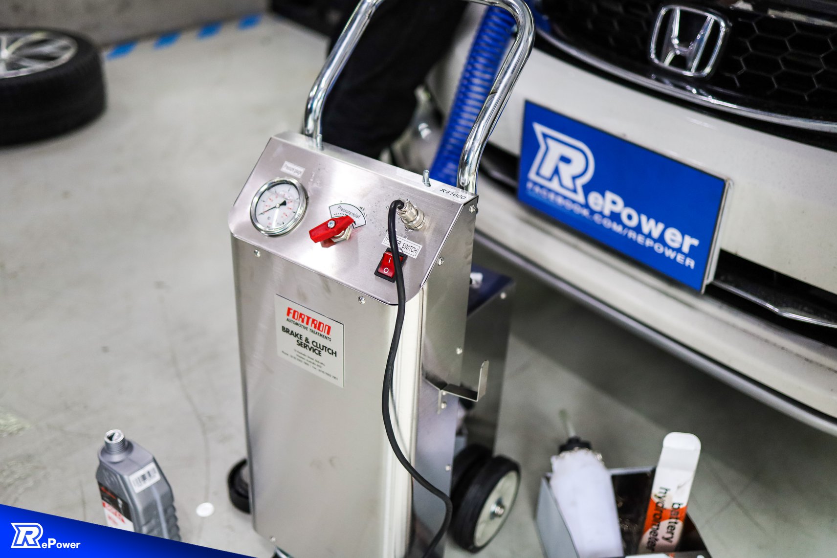 RePower - Flush น้ำมันเบรคใหม่ ด้วยเครื่องมือพิเศษ... | Facebook