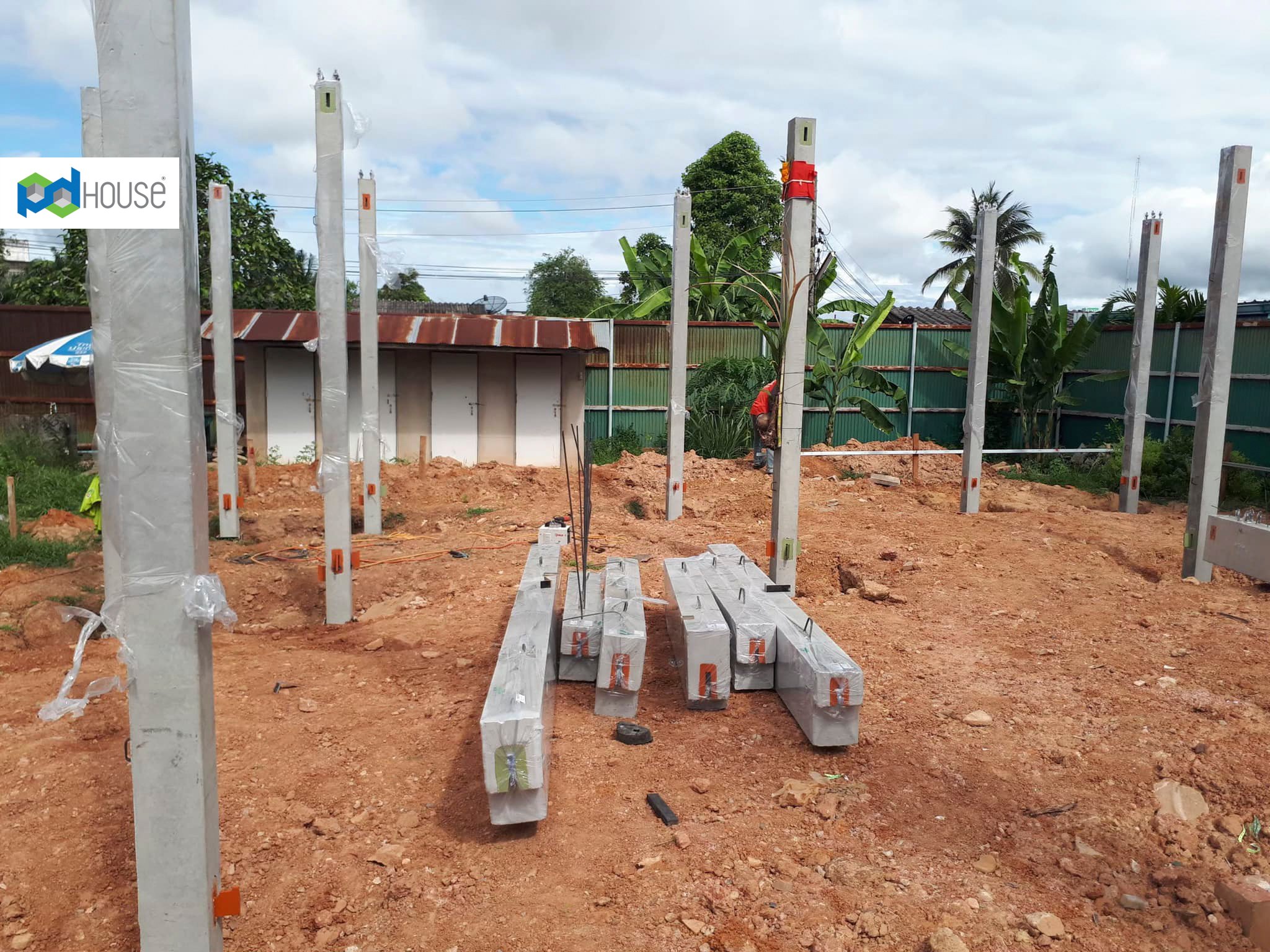พีดีเฮ้าส์เลือกใช้ระบบ Prefabrication & Multi-joint Lock System หรือ ...
