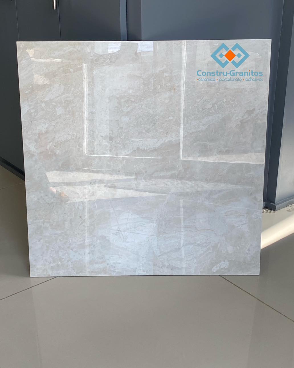 Nuevooooo ingreso de Porcelanato 60x60 y 30x60🚨💎 🙌🏻 #porcelanato #pisos ...