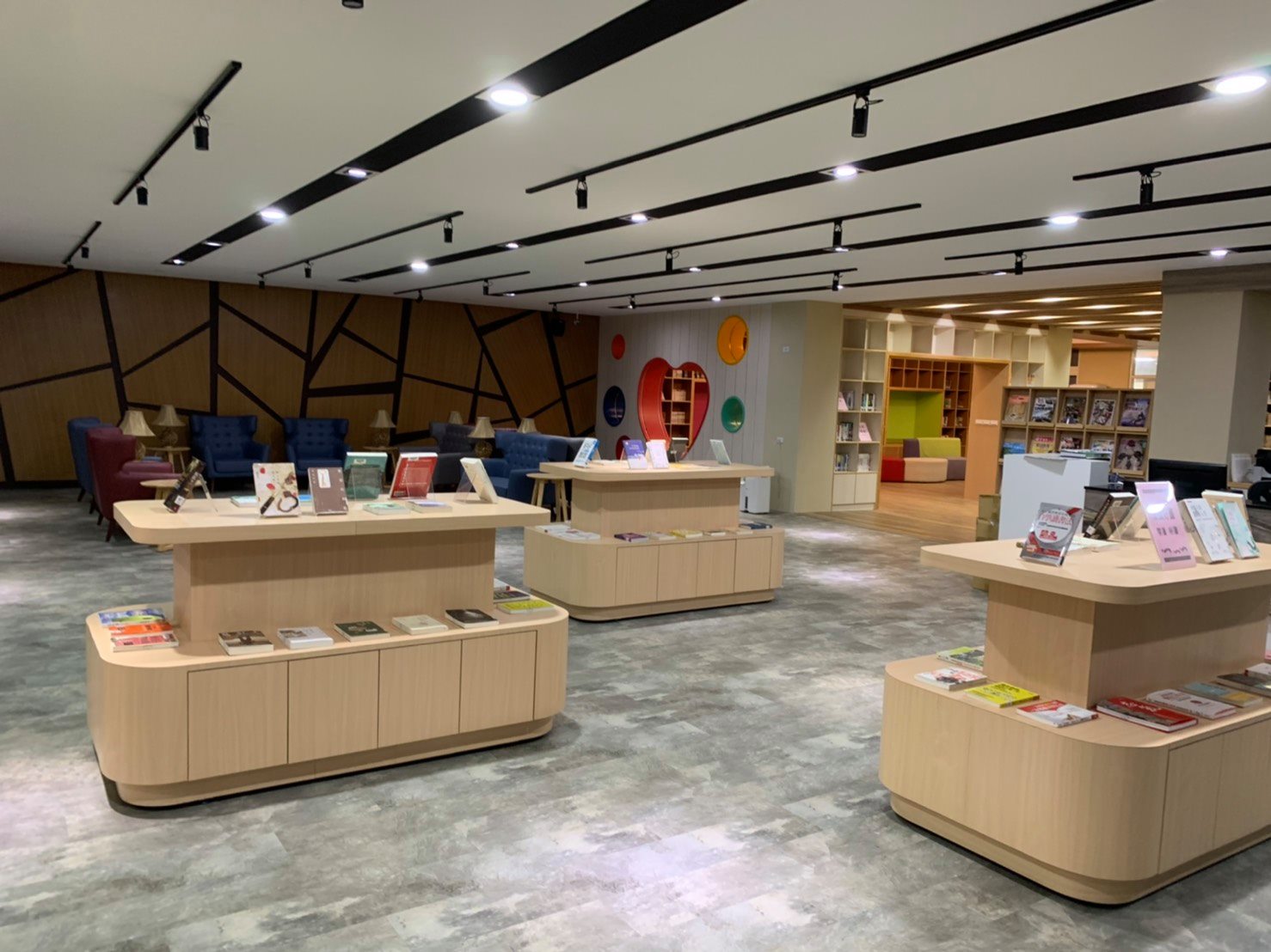 CTSH Library｜國立竹東高級中學圖書館 | Hsinchu