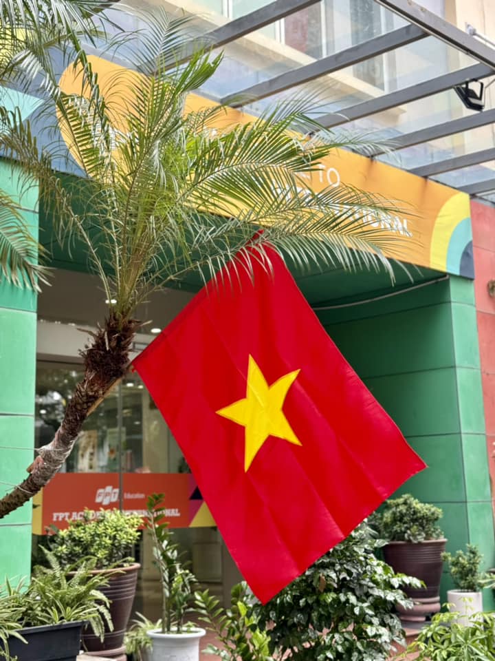 🇻🇳[Đã treo cờ chưa?] ĐÃ TREO CỜ... - Viện đào tạo Quốc tế FPT | Facebook