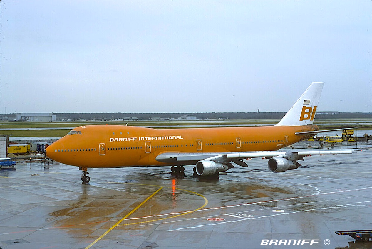 Braniff international's hawaii route inauguration