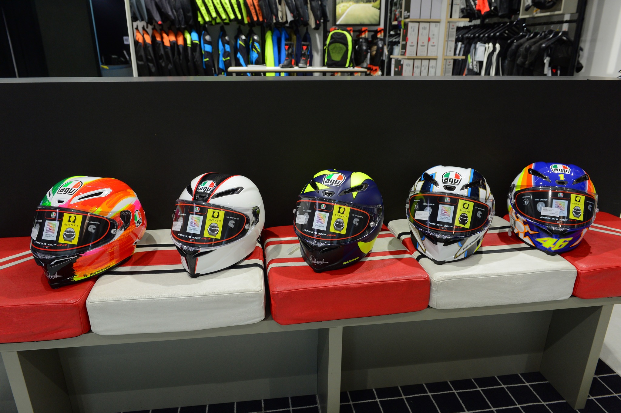agv helmet shop in philippines K3SP MOTORCYCLE FULL FACE – Motoworld 2 rear extractors 5 front vents Adjustable air vents Microlock System enables micro K1 S Speedarmor Helmet -