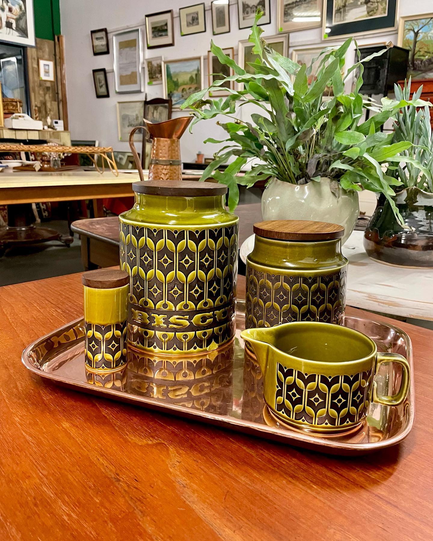 The stunning Heirloom design from Hornsea Pottery. The best of