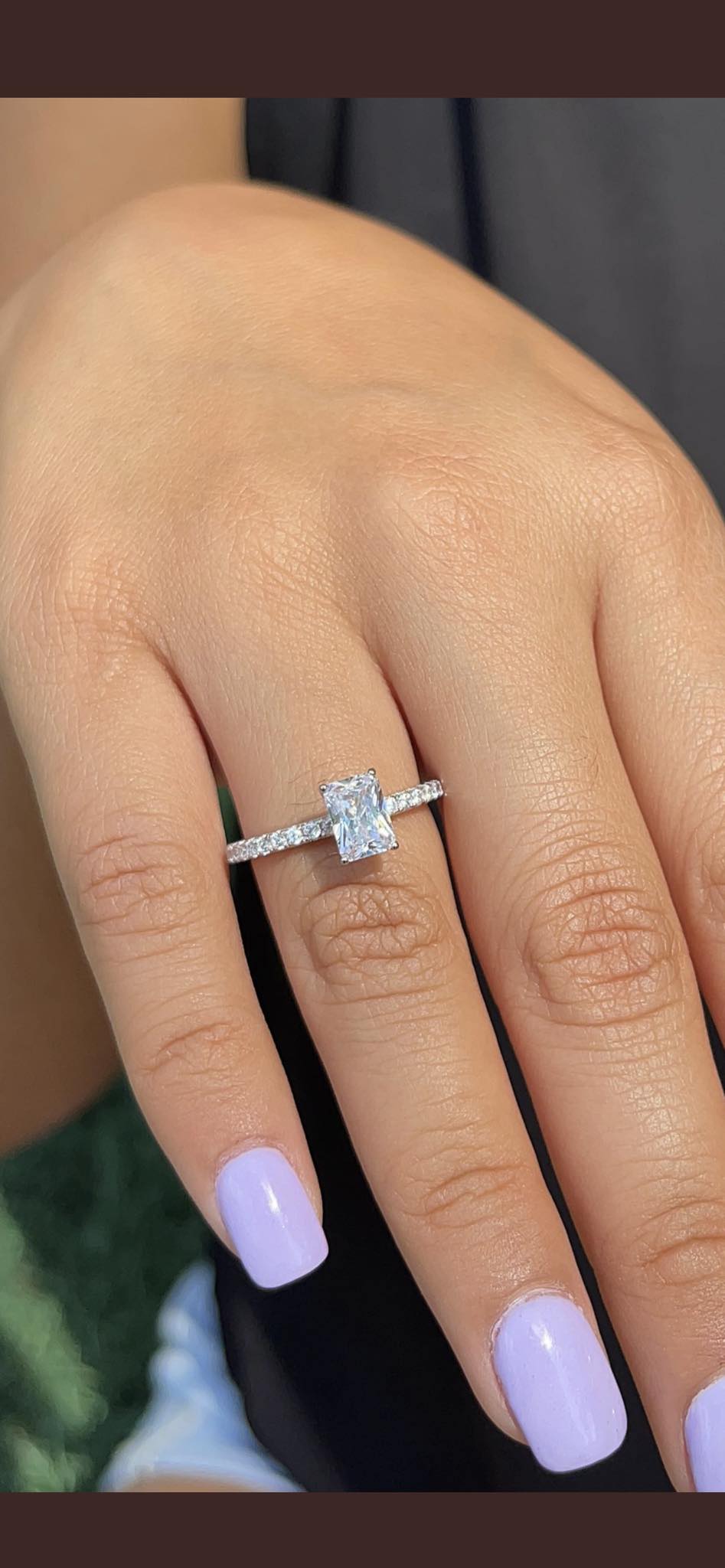 Azure Diamond Jewelry Exporter - Buy Diamond Rings Online for Women ...